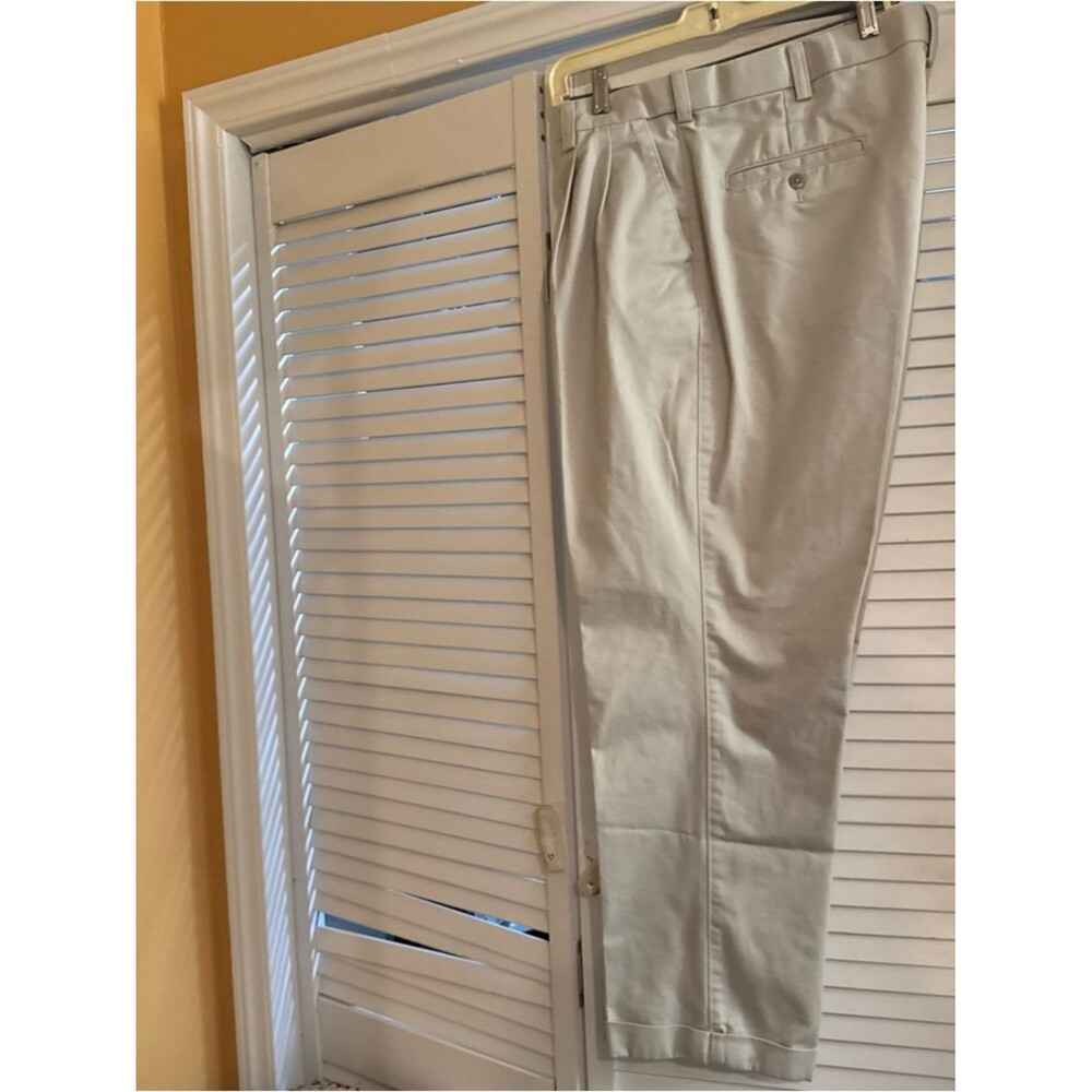 Cabela's Men's Work  Pants in Tan
